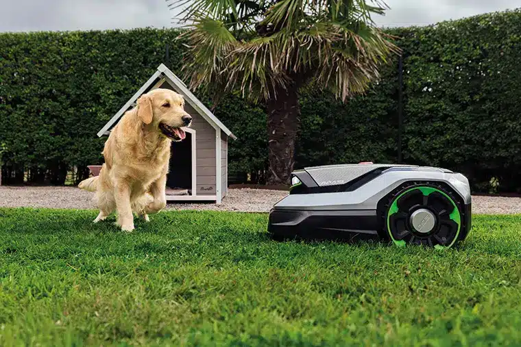 EGO Power+ RMR3000E AI vezérelt RTK robotfűnyíró